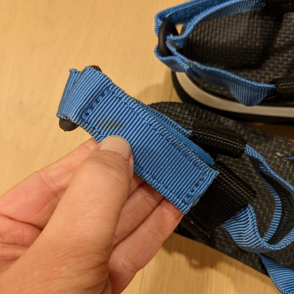 Woman's platform Teva sandals - Picture 5 of 15